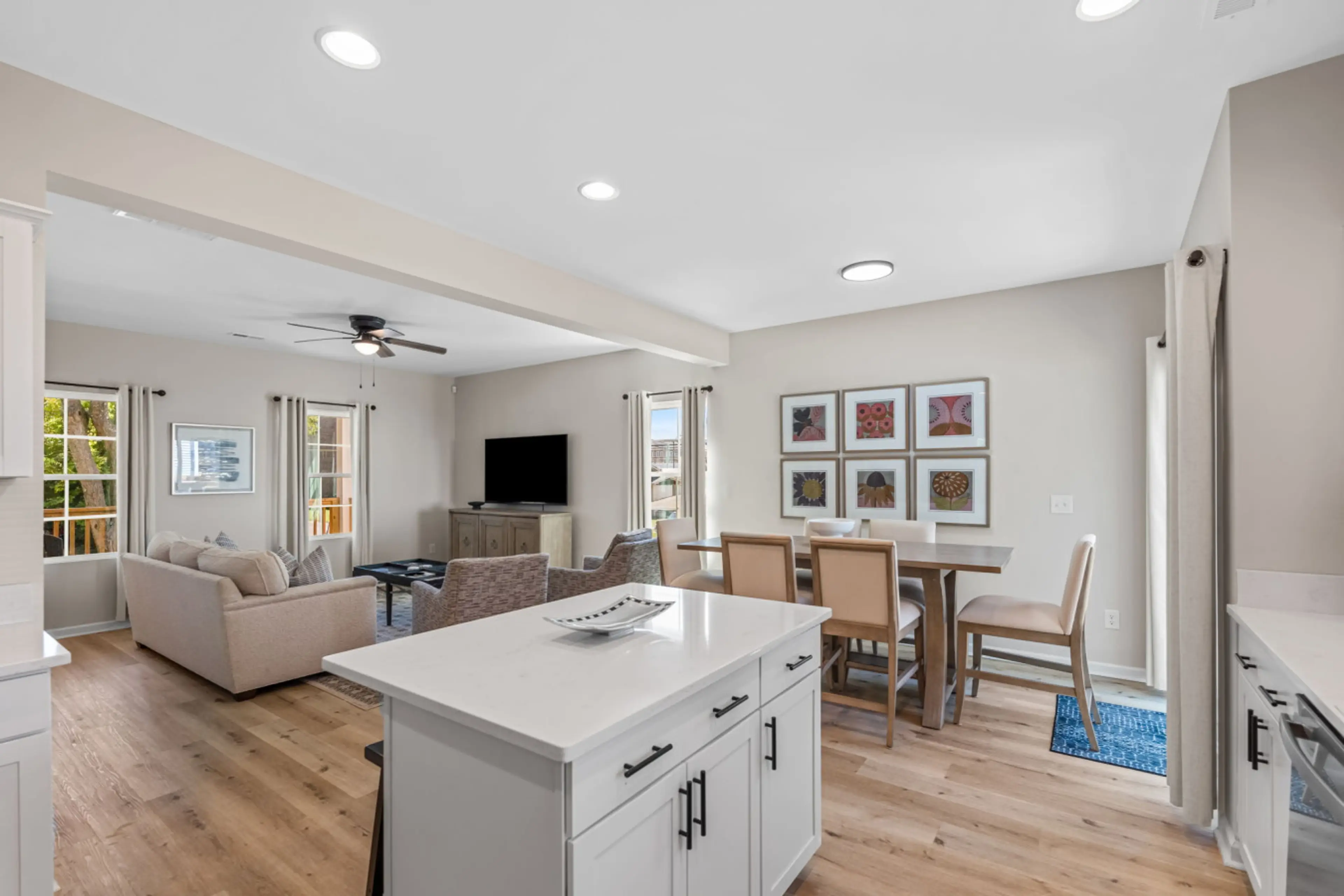 Large kitchen that is perfect for gathering and/or cooking a large meal.