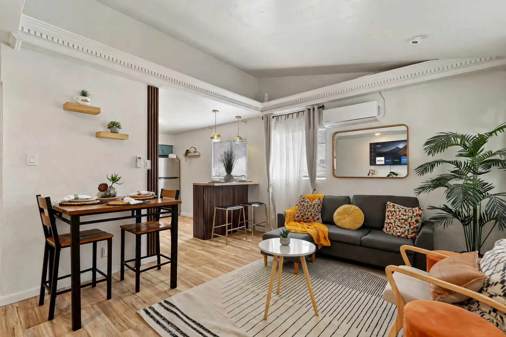 Dining Area/ Living Room / Table and chair