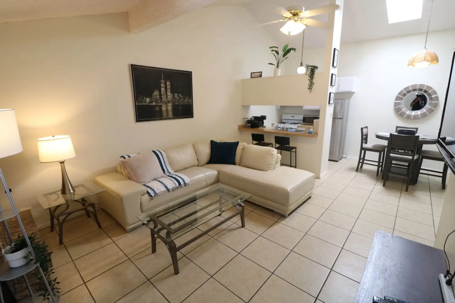 Living Area / Ceiling Fan