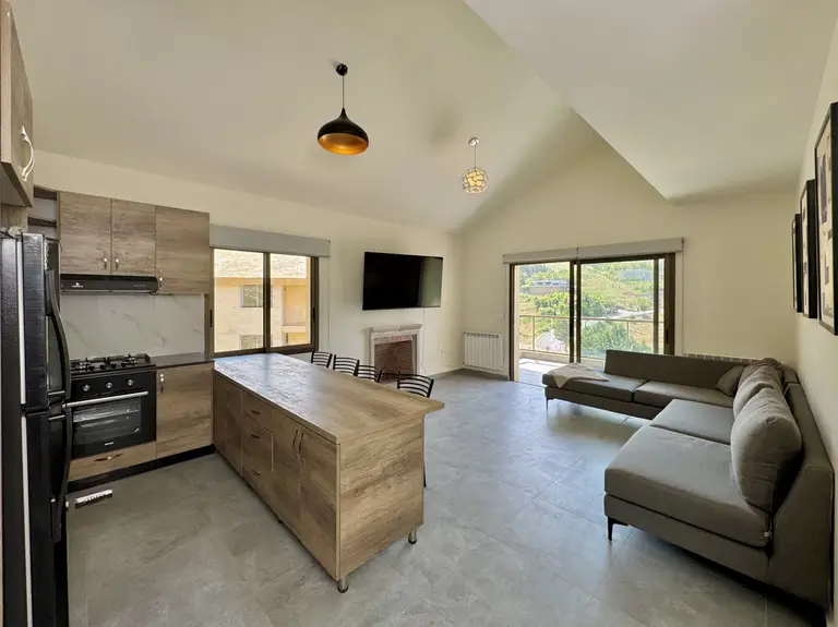 image00027.jpeg