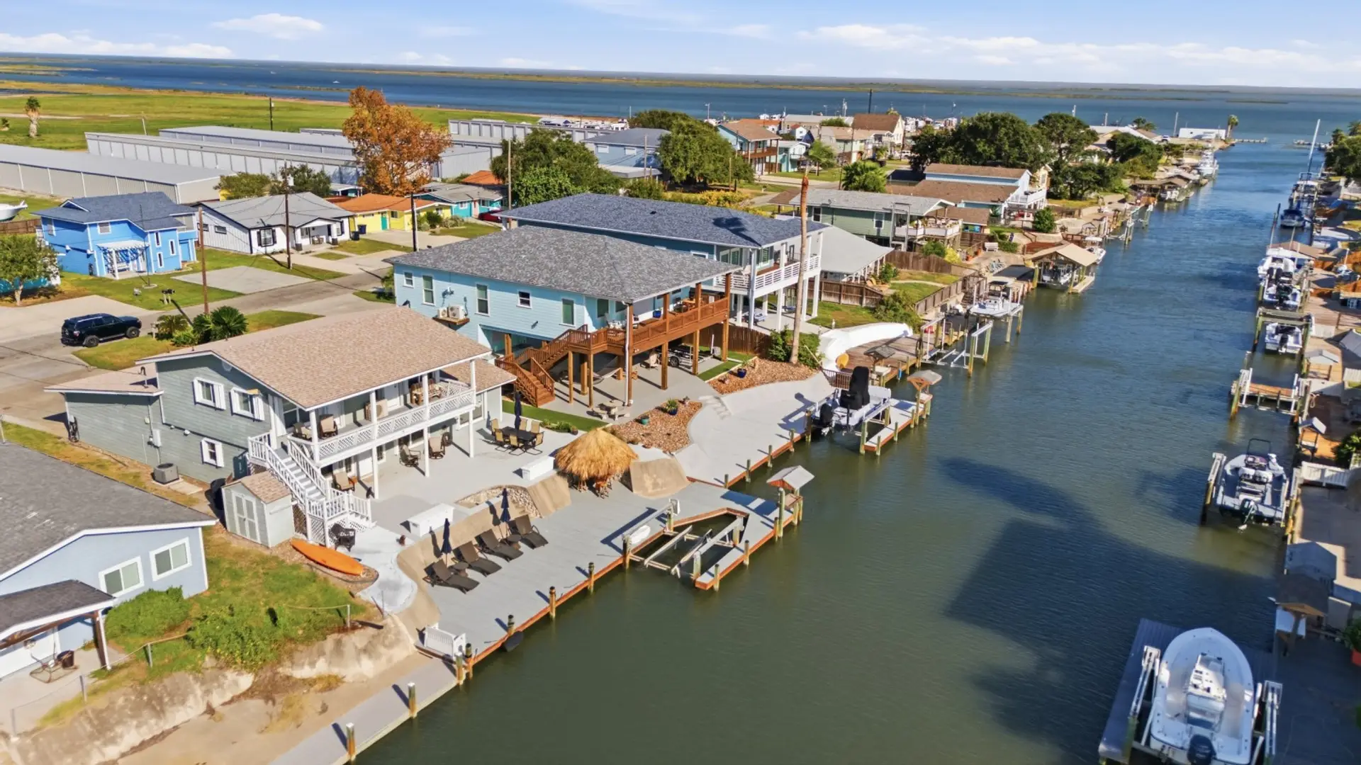 01_DJI_20261016162159_0092_D