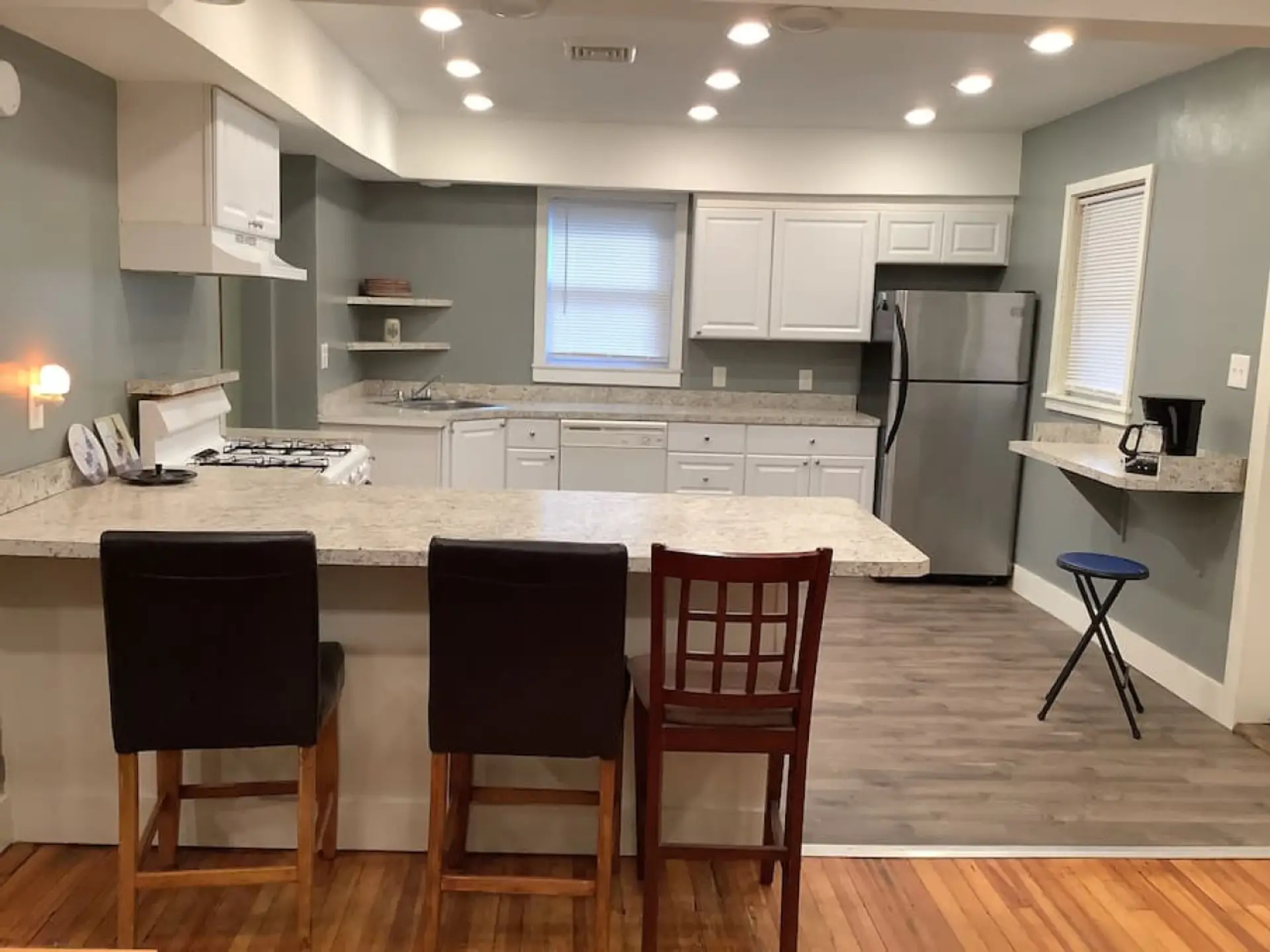 Gorgeous spacious eat in kitchen for those who would rather prepare meals.  This kitchen is fully equipped to meet your needs.