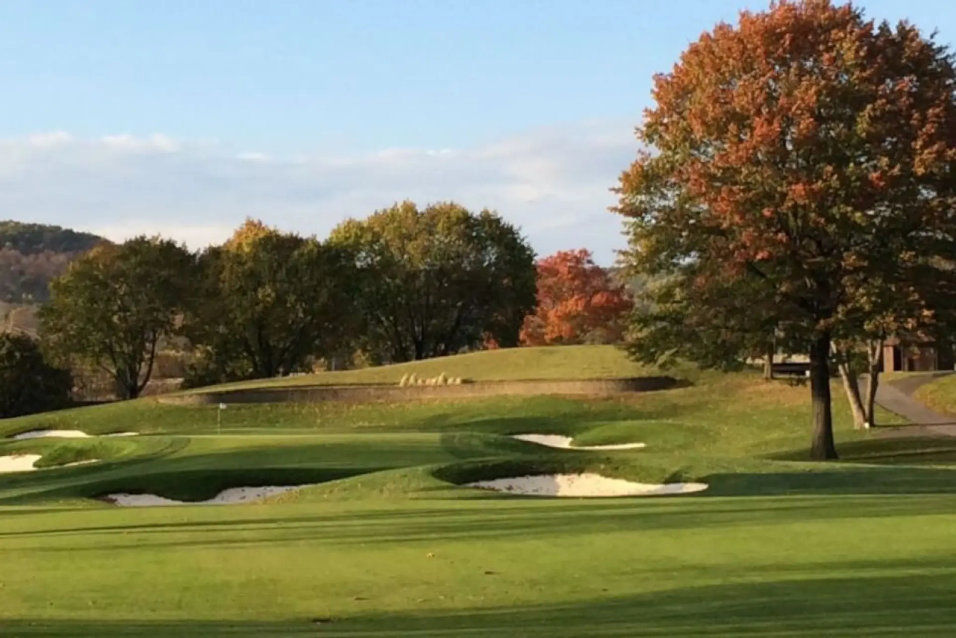 Conveniently located near downtown restaurants, shopping, Binghamton University, Lourdes Hospital, UHS hospitals, Binghamton Airport, Oakdale Mall, Broome County Arena, Enjoy Golf course and many parks.