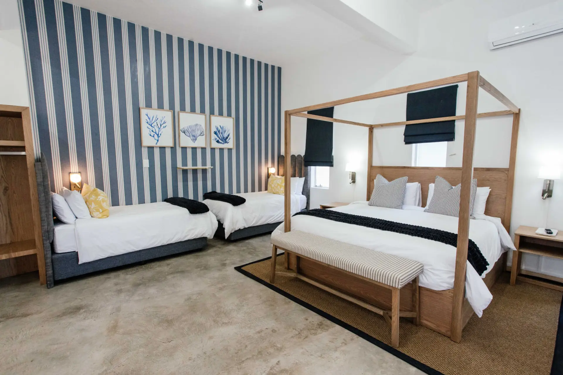 King bed & two single beds