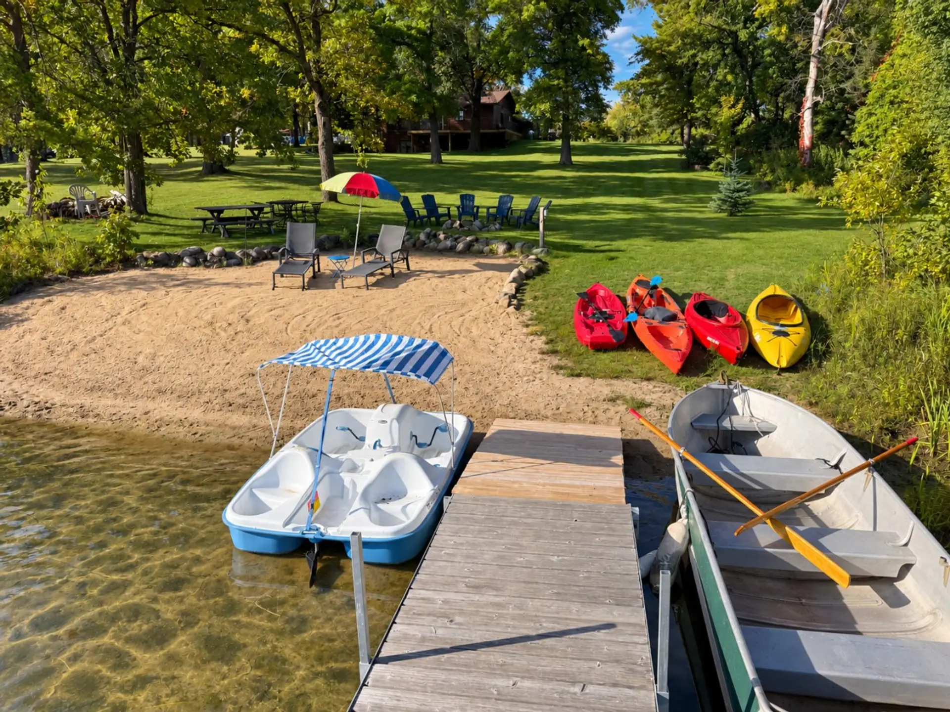 Large Yard, Beach, Lakeside Fun