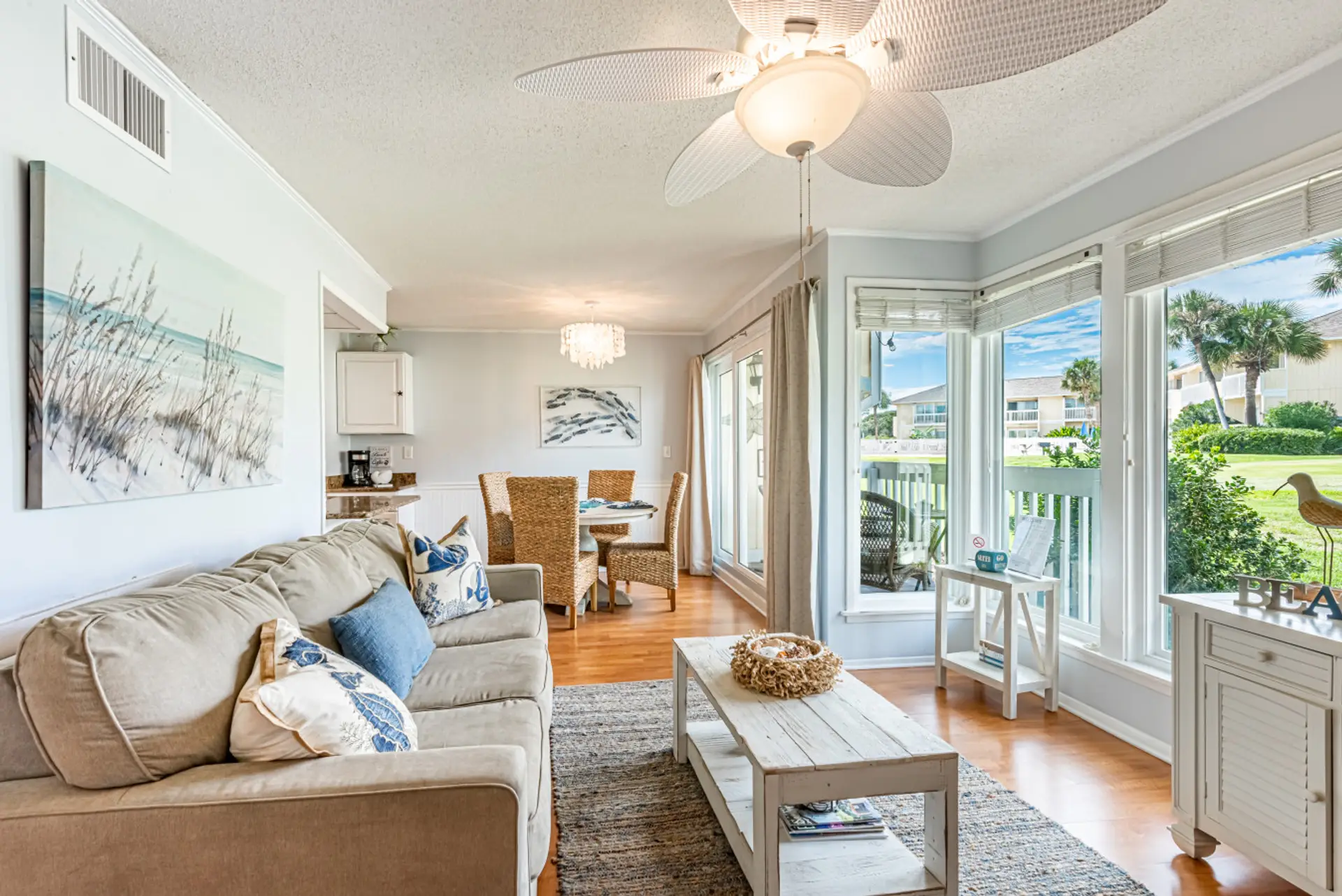 Living Room With Sofa Sleeper