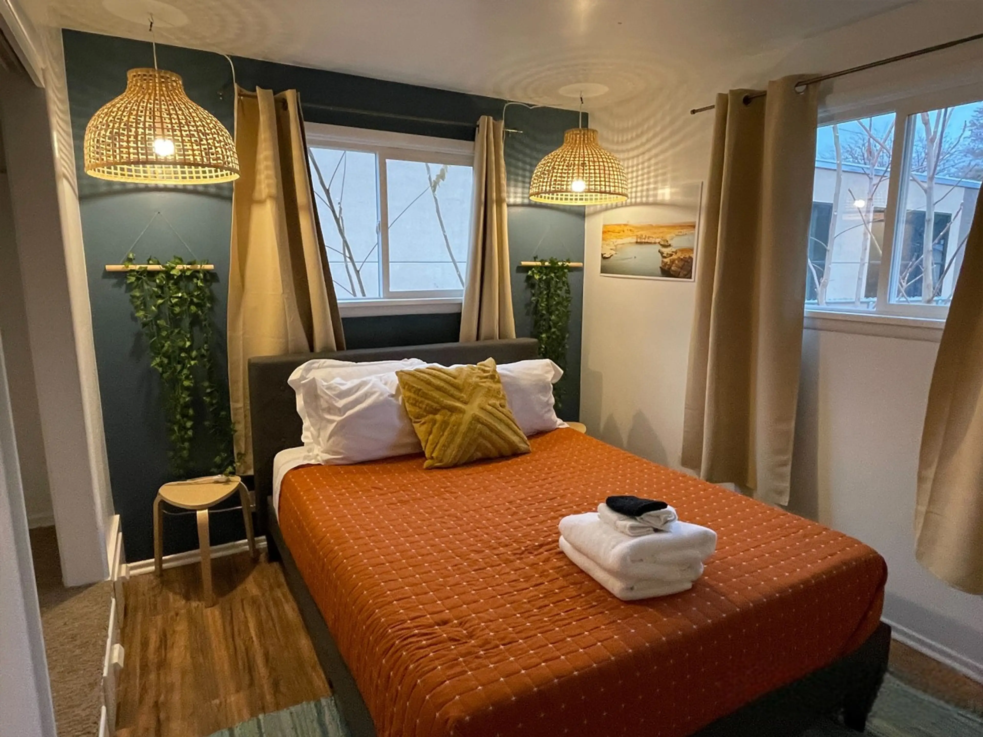 Comfortable Queen Bed