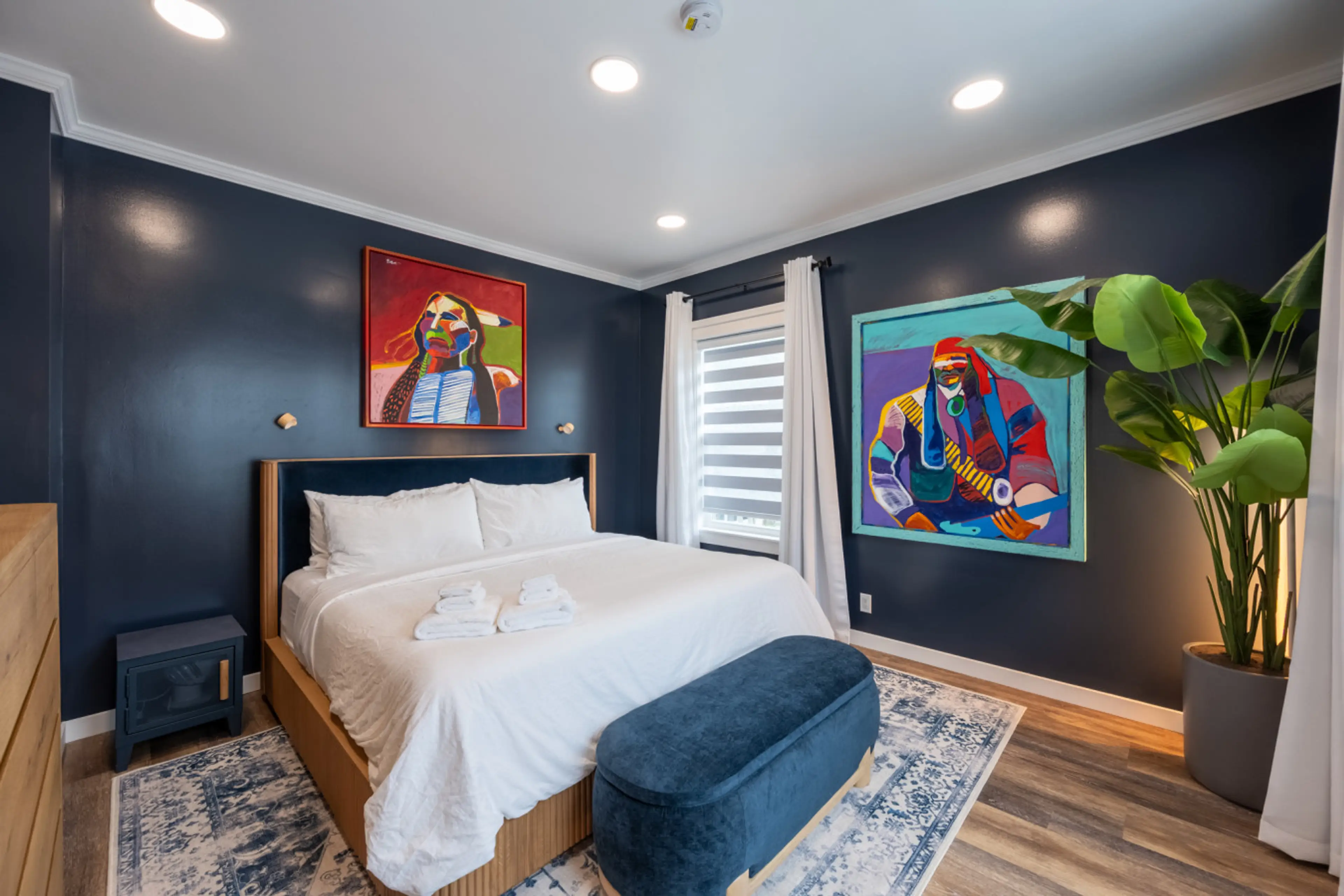 Downstairs King Bedroom 1