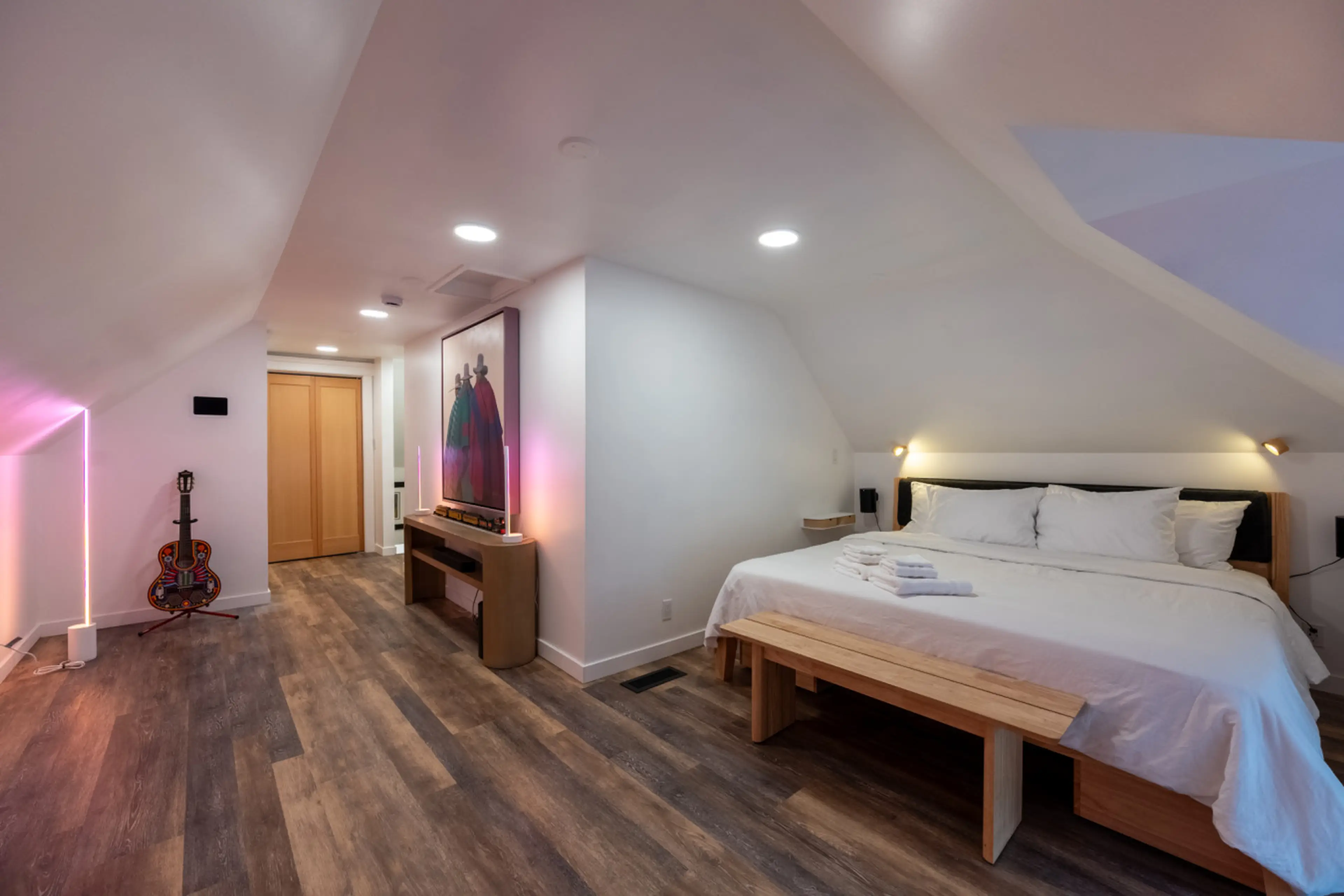 Upstairs King Bedroom