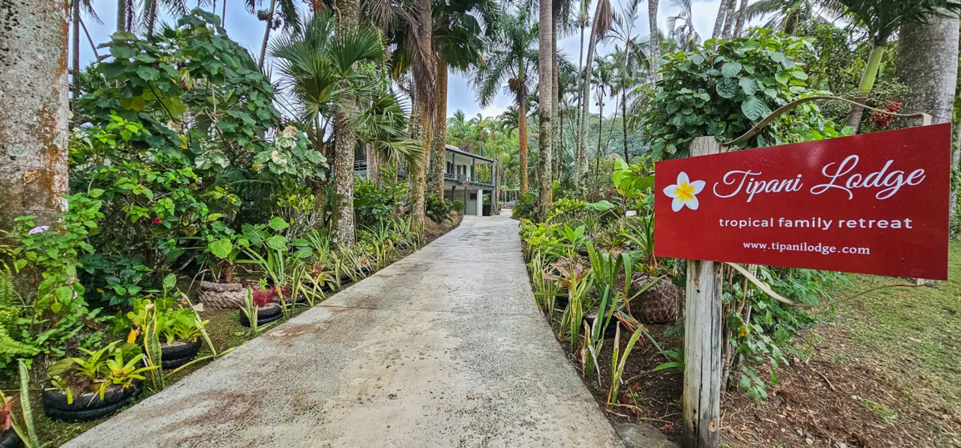 Entrance to your private family oasis in renowned Muri Beach