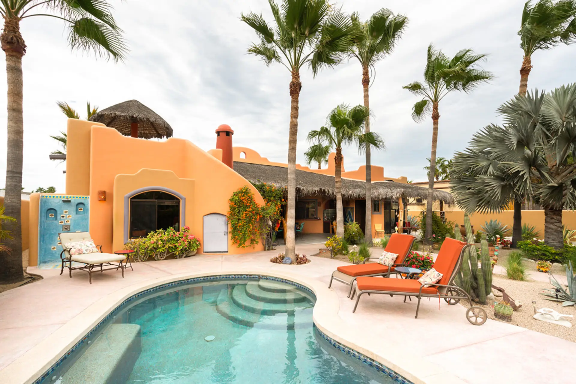 This fully enclosed property is a gem!