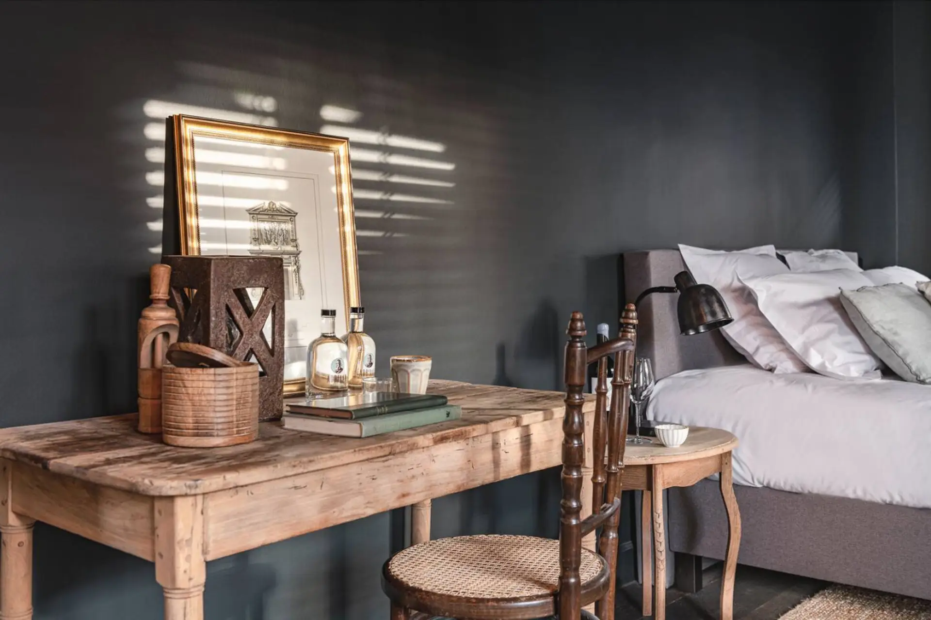 Luxury room with en suite bathroom in Bruges