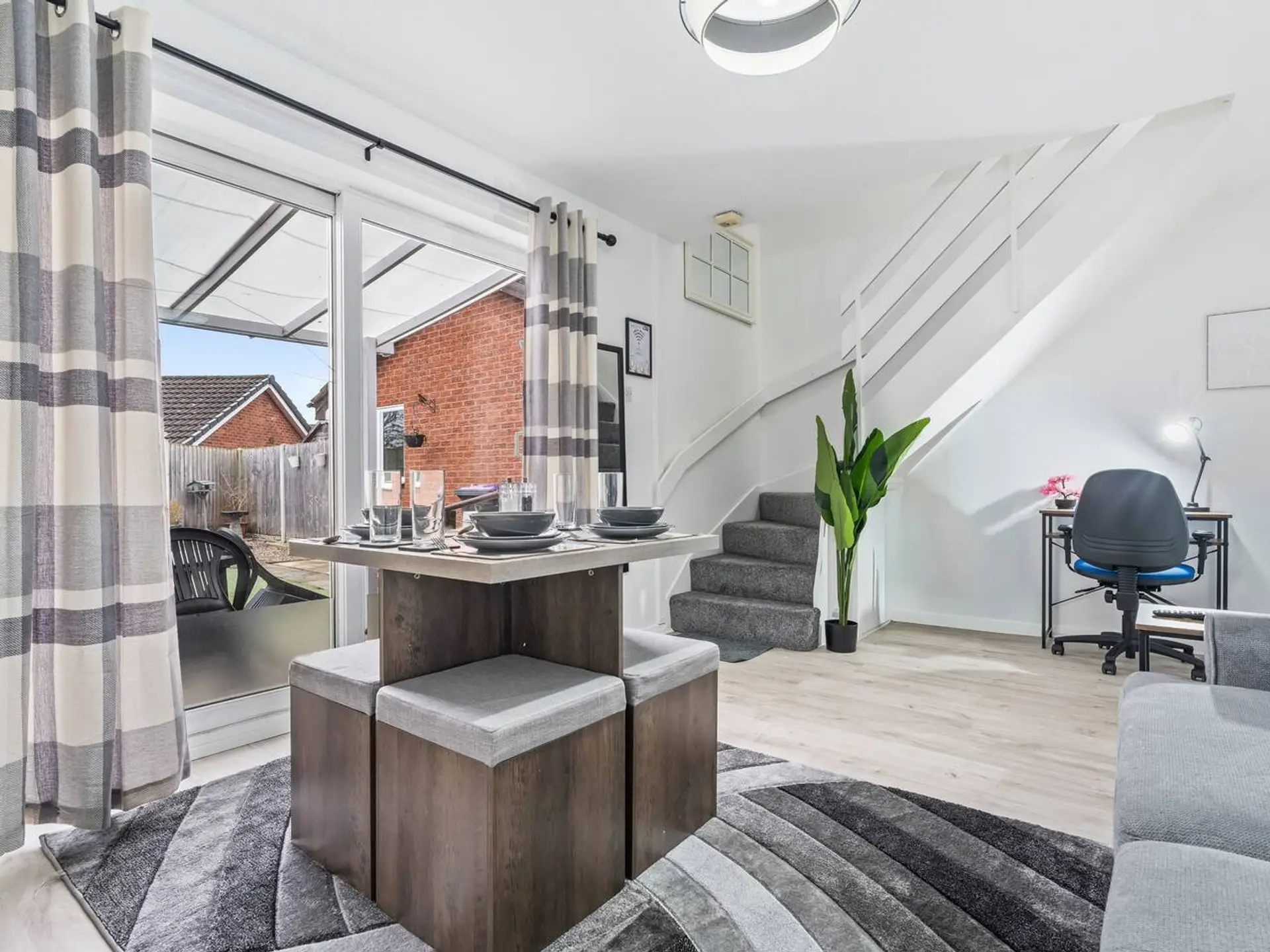 telford-centre-house-living-room-serviced-accommodation