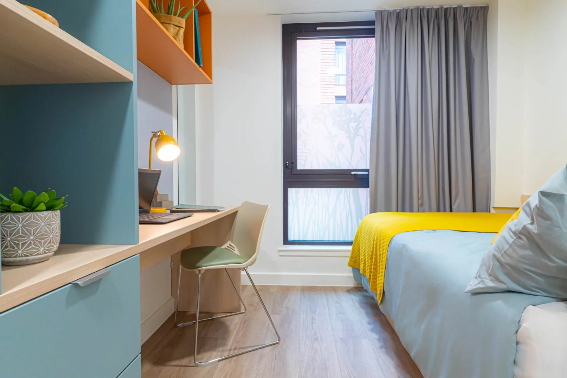 Private Ensuite Room