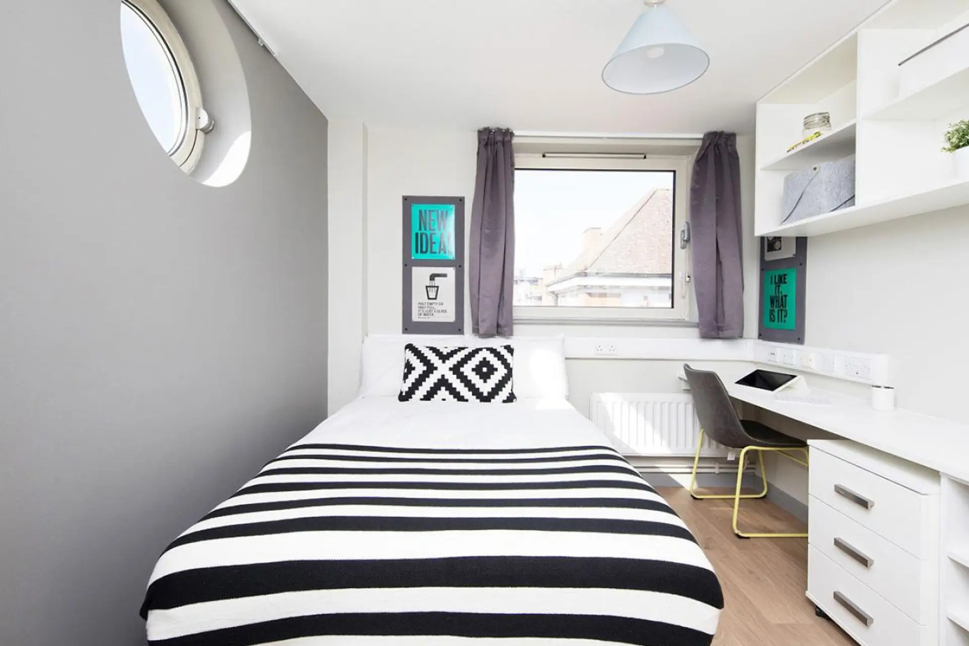 Bedroom with Working Space