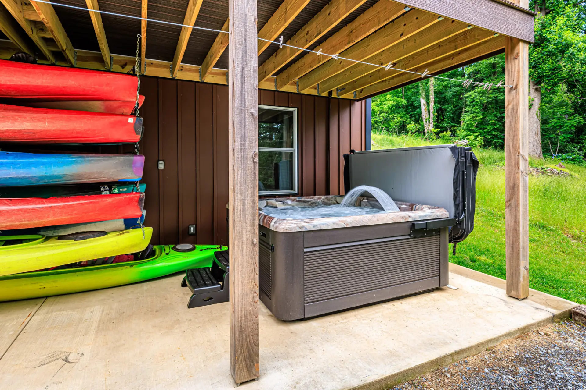 Relax your worries away in the luxurious hot tub