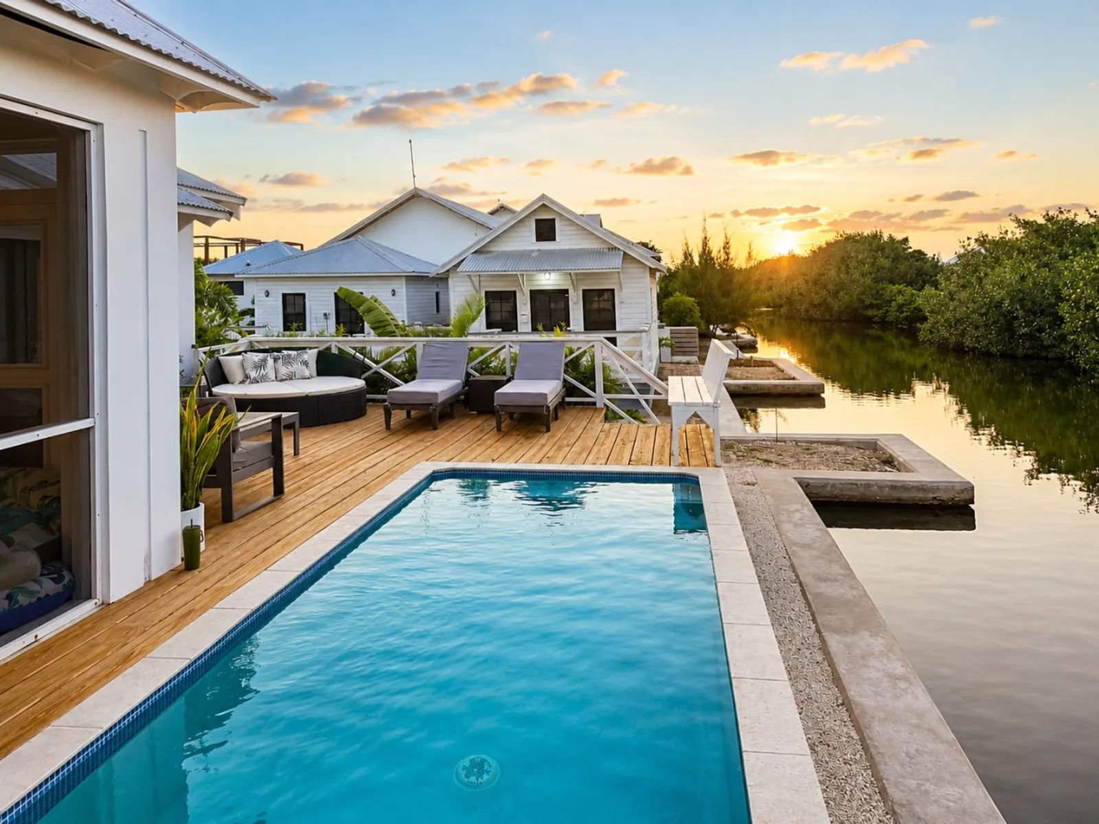 Casa Serena, Mahogany Bay Village, photo 1