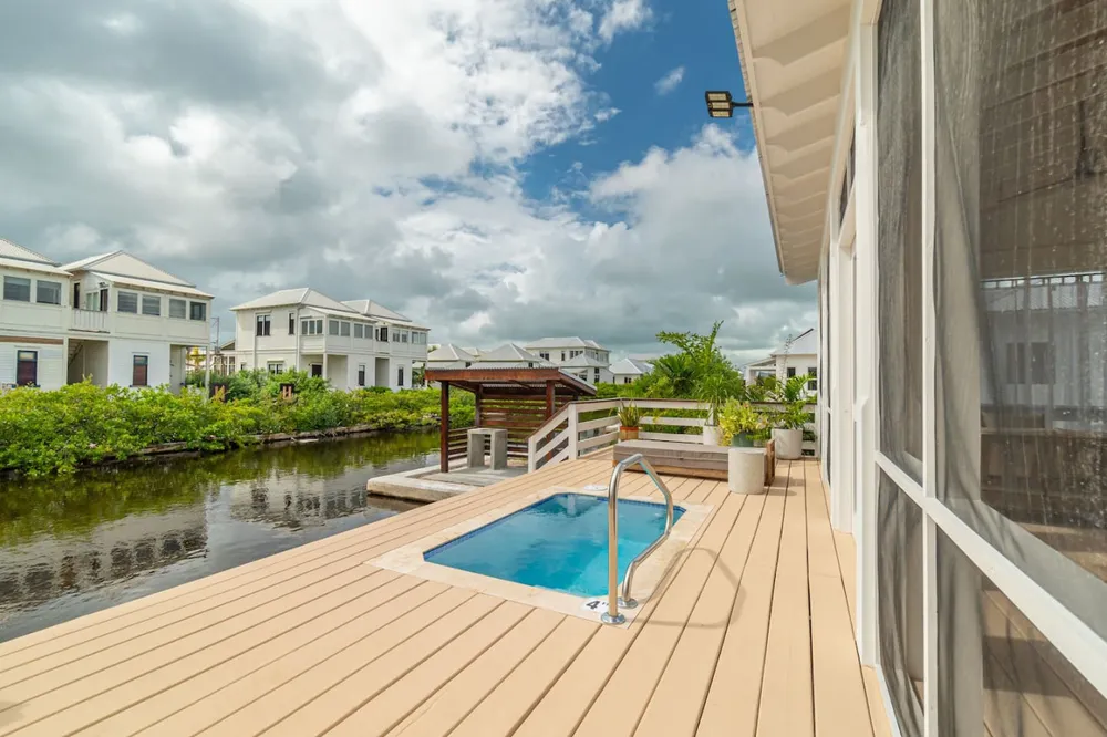Livengood BZ, Mahogany Bay Village, photo 2