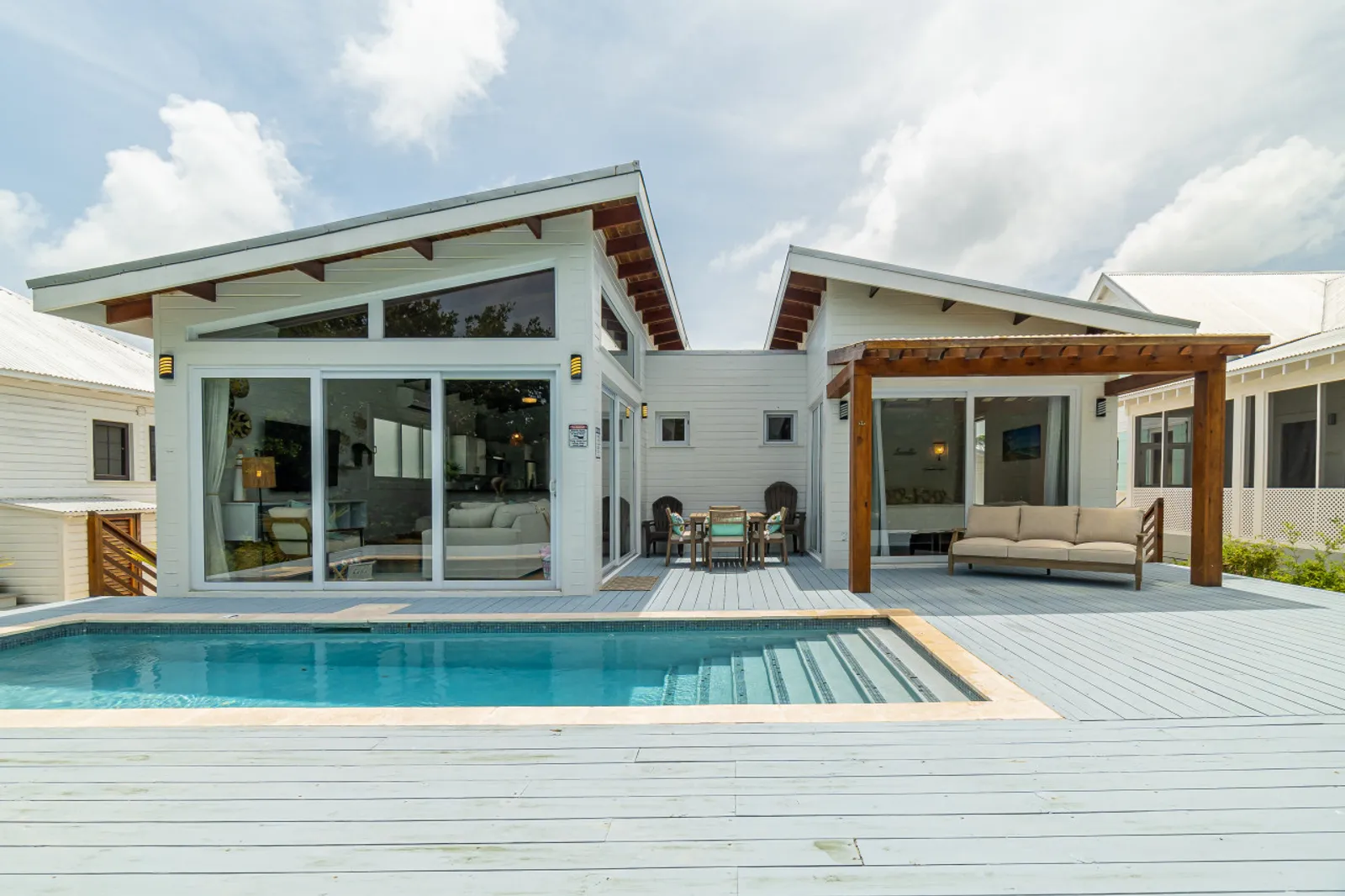 The Plumeria House, Mahogany Bay Village, photo 1