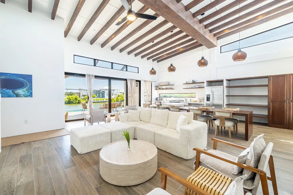 The Latitude 17, Mahogany Bay Village, photo 4
