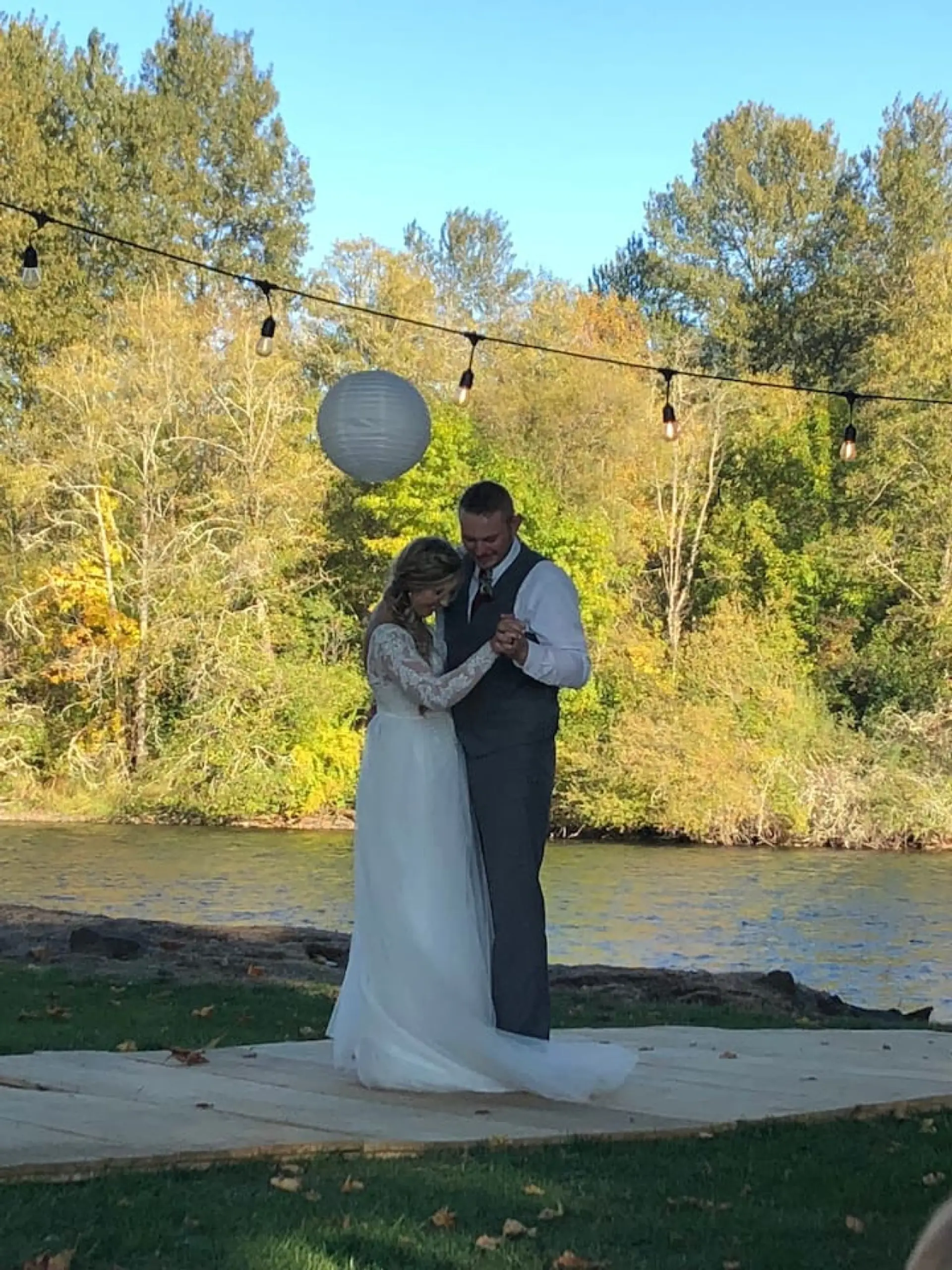 This is a great place for weddings, anniversaries, retreats, small events, Instagram photo opportunities, senior pics, and more. Easy to find and easy to love.