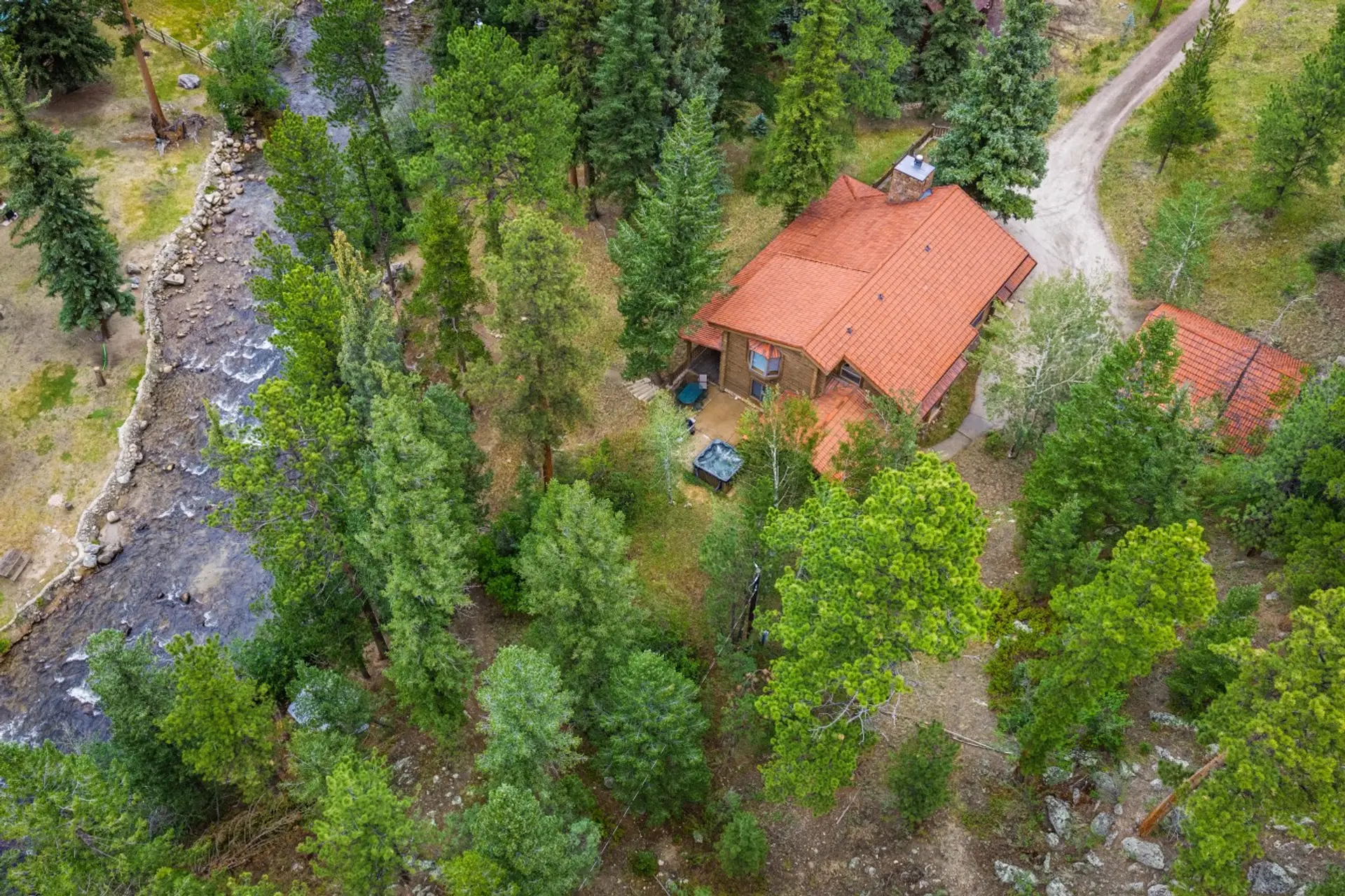 You can hear the rushing water from the hot tub