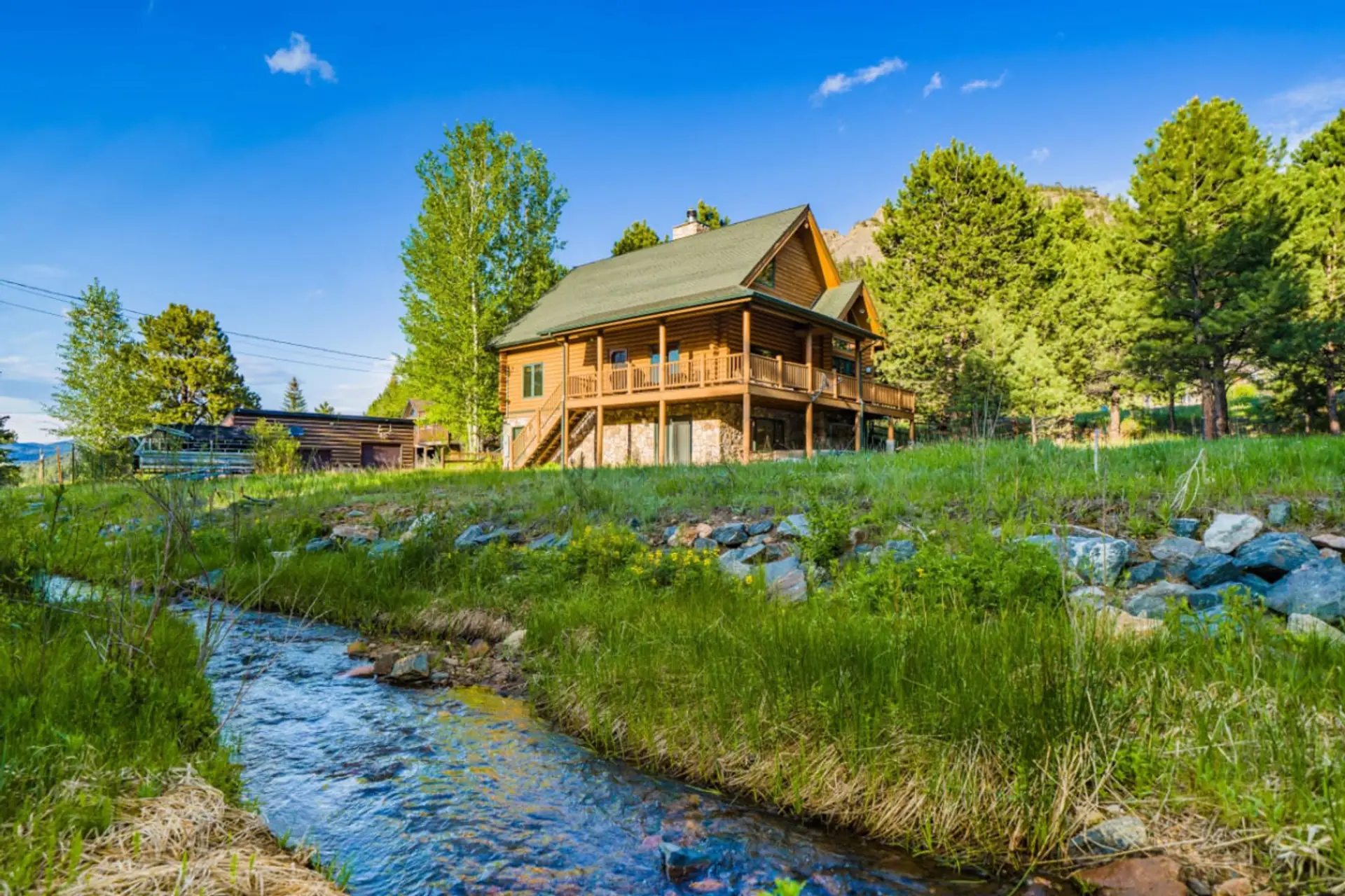 The log cabin is right on the bank of Fish Creek. It's not huge, but it's really peaceful.