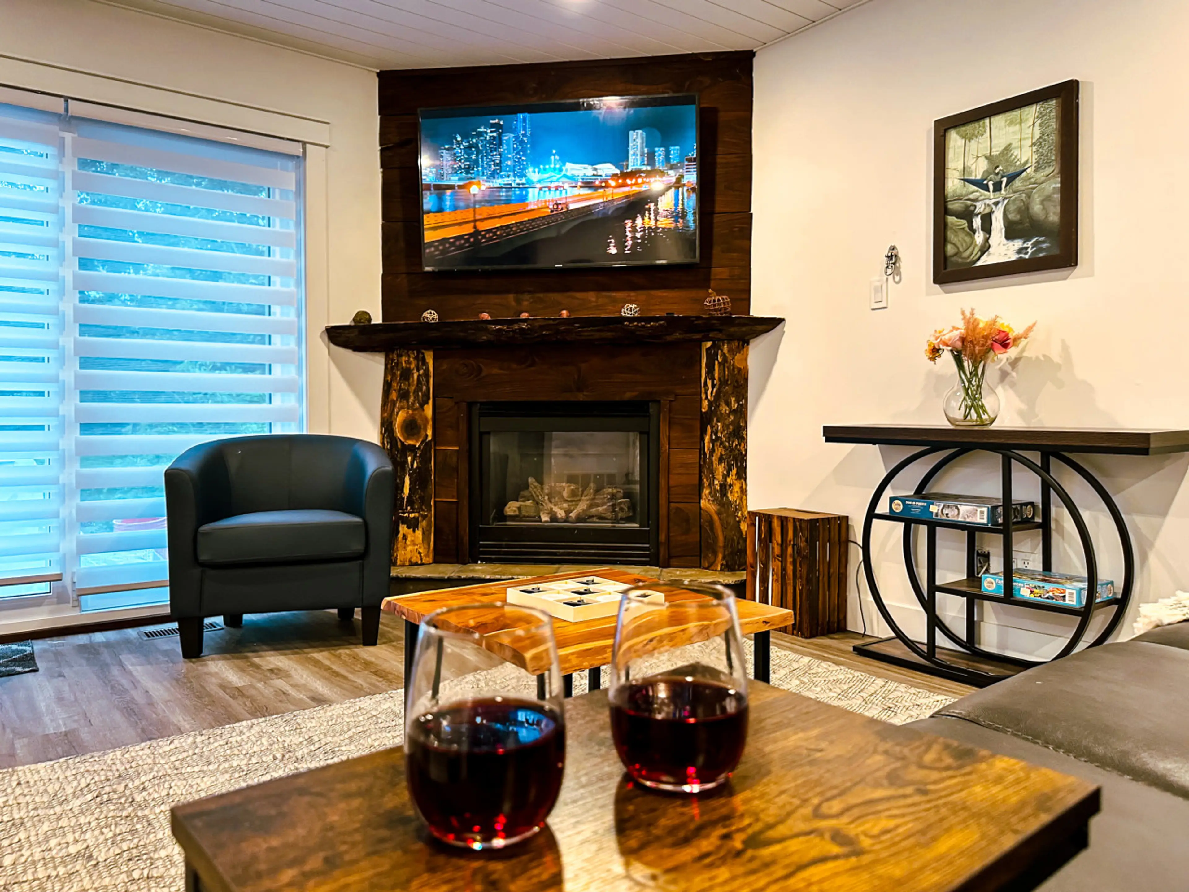 Fireplace and tv with apps (including free ones)loaded in cozy living room