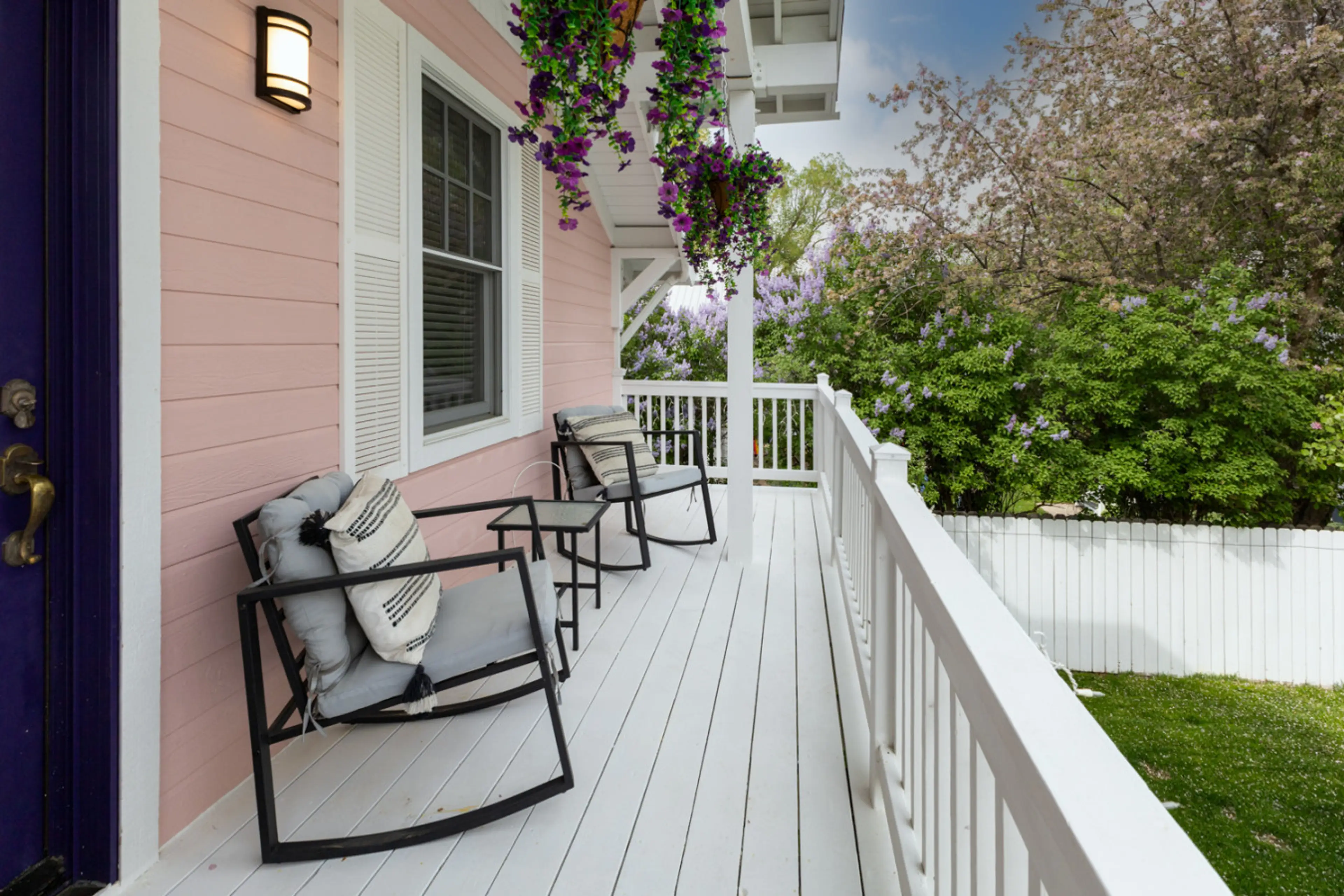 Private Deck