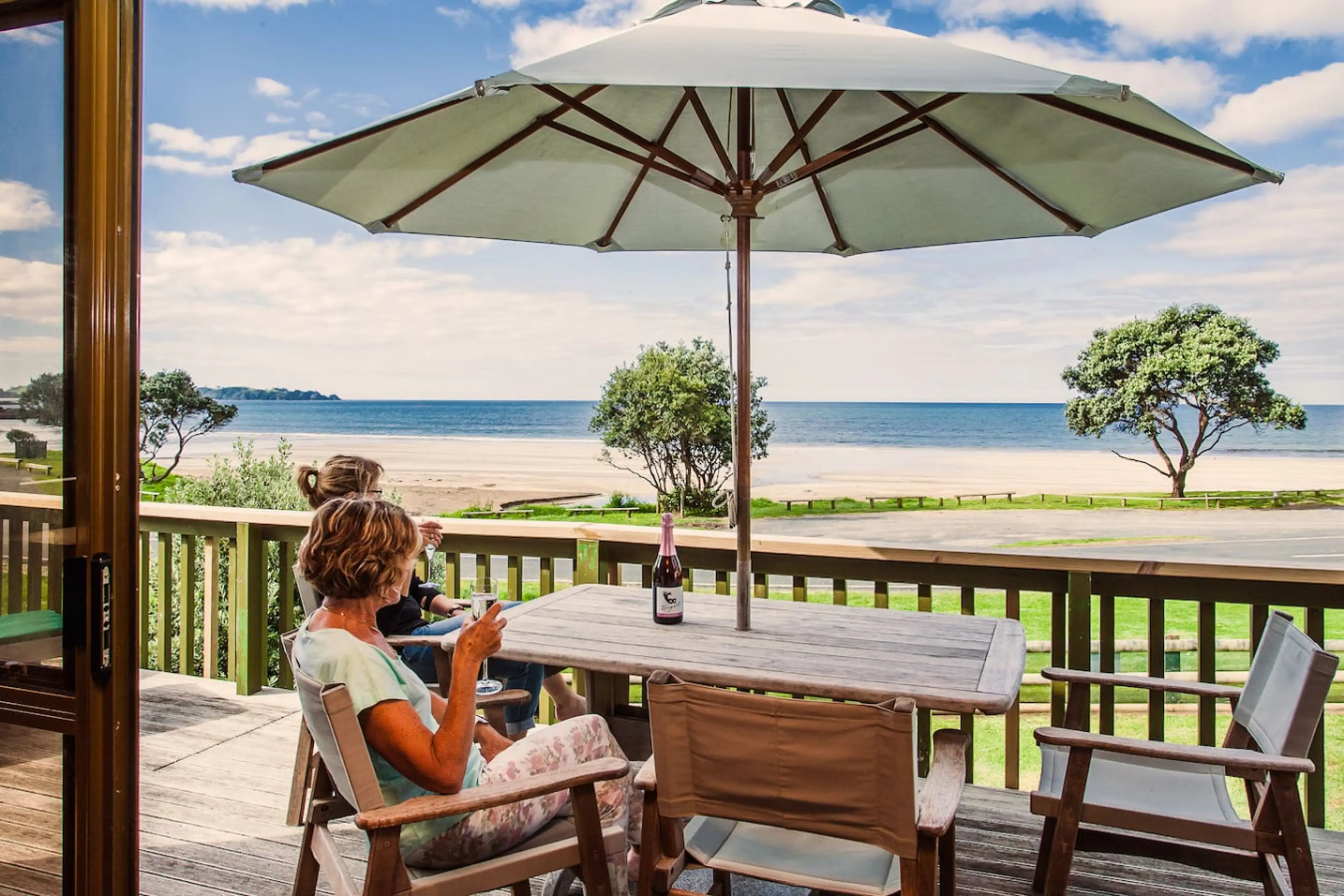 Outdoor dining and stunning Ocean Views