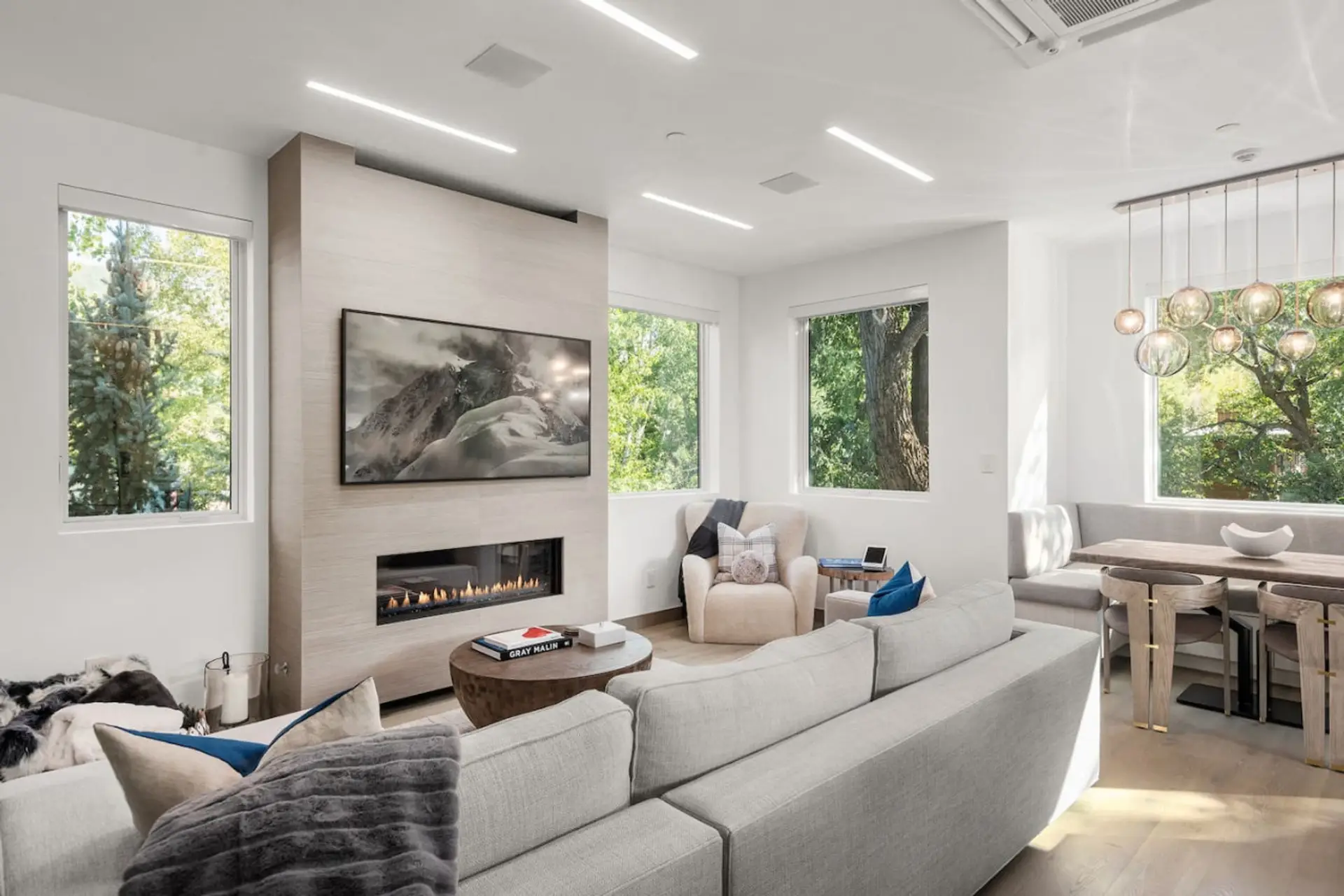 Living Room with Gas Fireplace