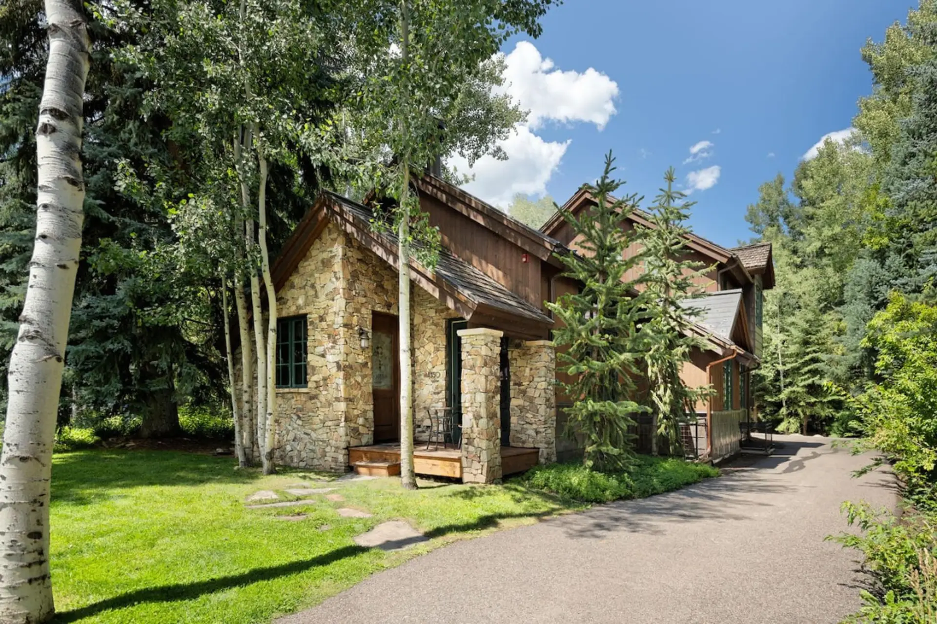 Front of House & Driveway